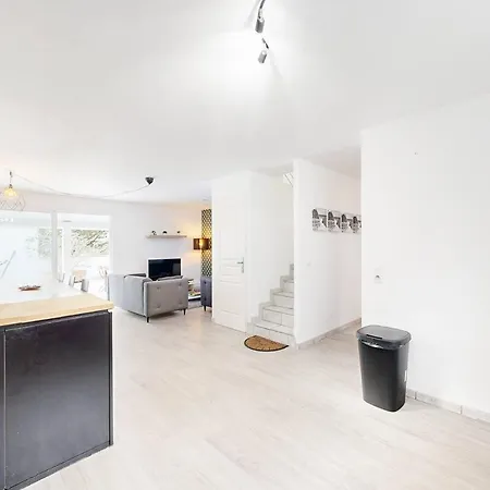 Laharie Ci - Pb - Triplex 118m2 Avec Grande Terrasse Et Parking Bayona